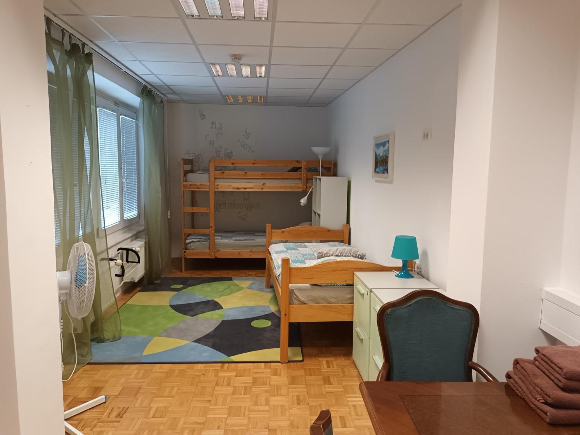 Viksi Hostel Любляна Екстериор снимка
